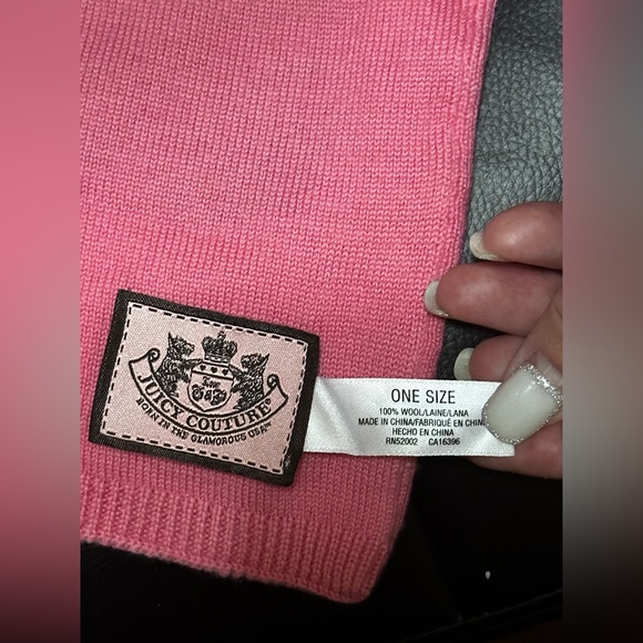 New! Juicy Couture Girls Hat And Scarf Set For Ages 4-8 - Picture 4 of 4